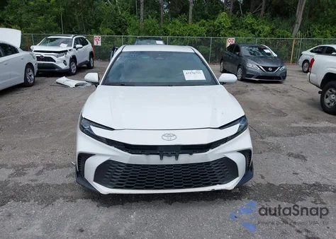 2025 Toyota Camry Se z USA, uszkodzony, nr VIN 4T1DAACK7SU085072